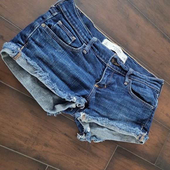 Abercrombie & Fitch Pants - Abercrombie & Fitch Dark wash jean short 0
